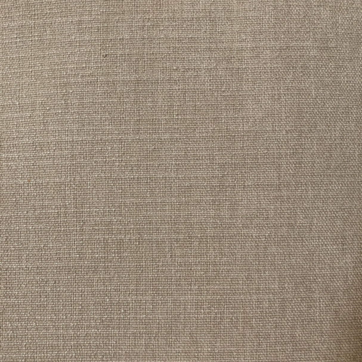 Maison Gianna Accent Chair in Oat Chenille Fabric from Home Trends & Design - Luna Furniture