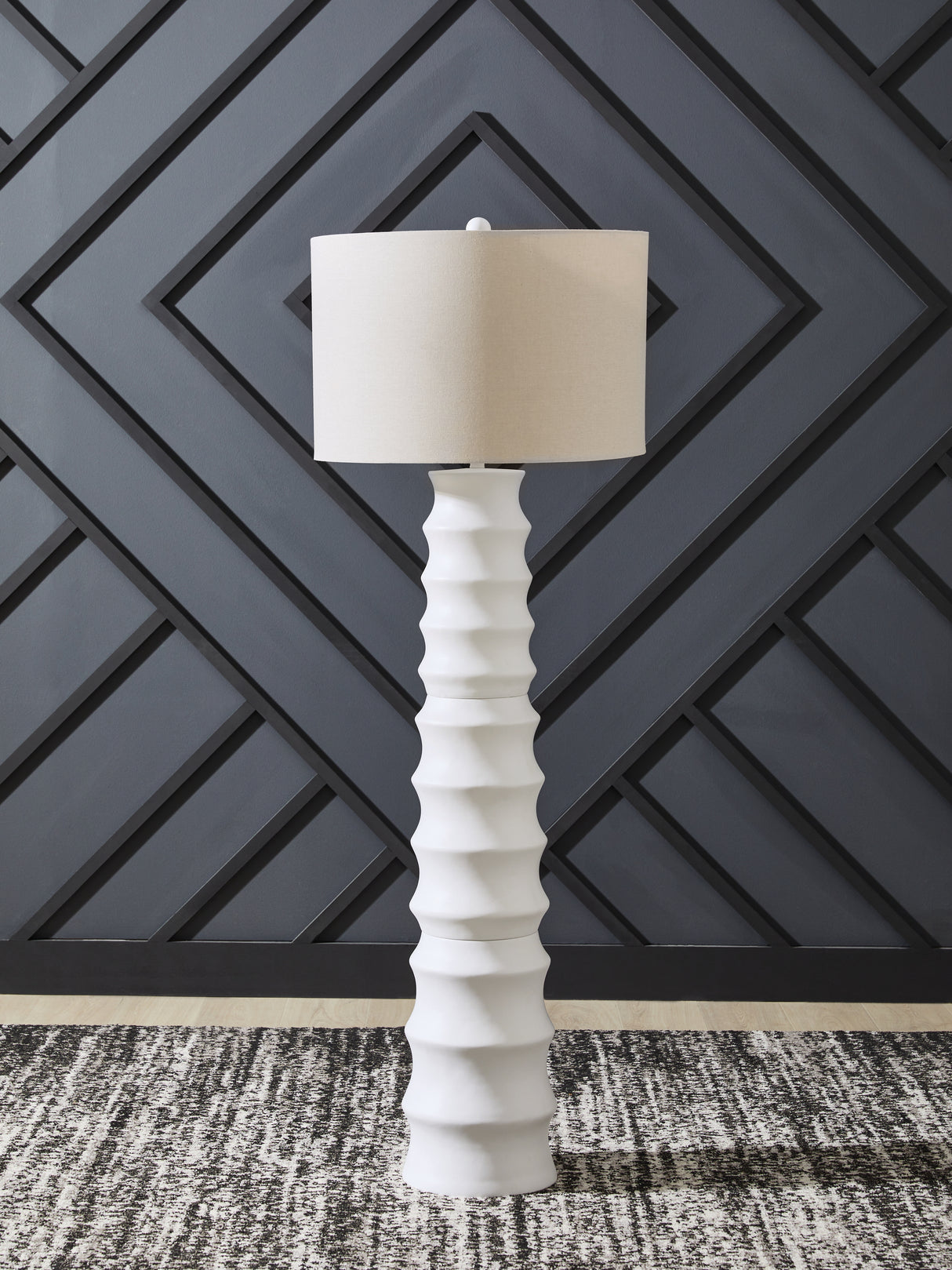 Veraleigh White Floor Lamp from Ashley - Luna Furniture
