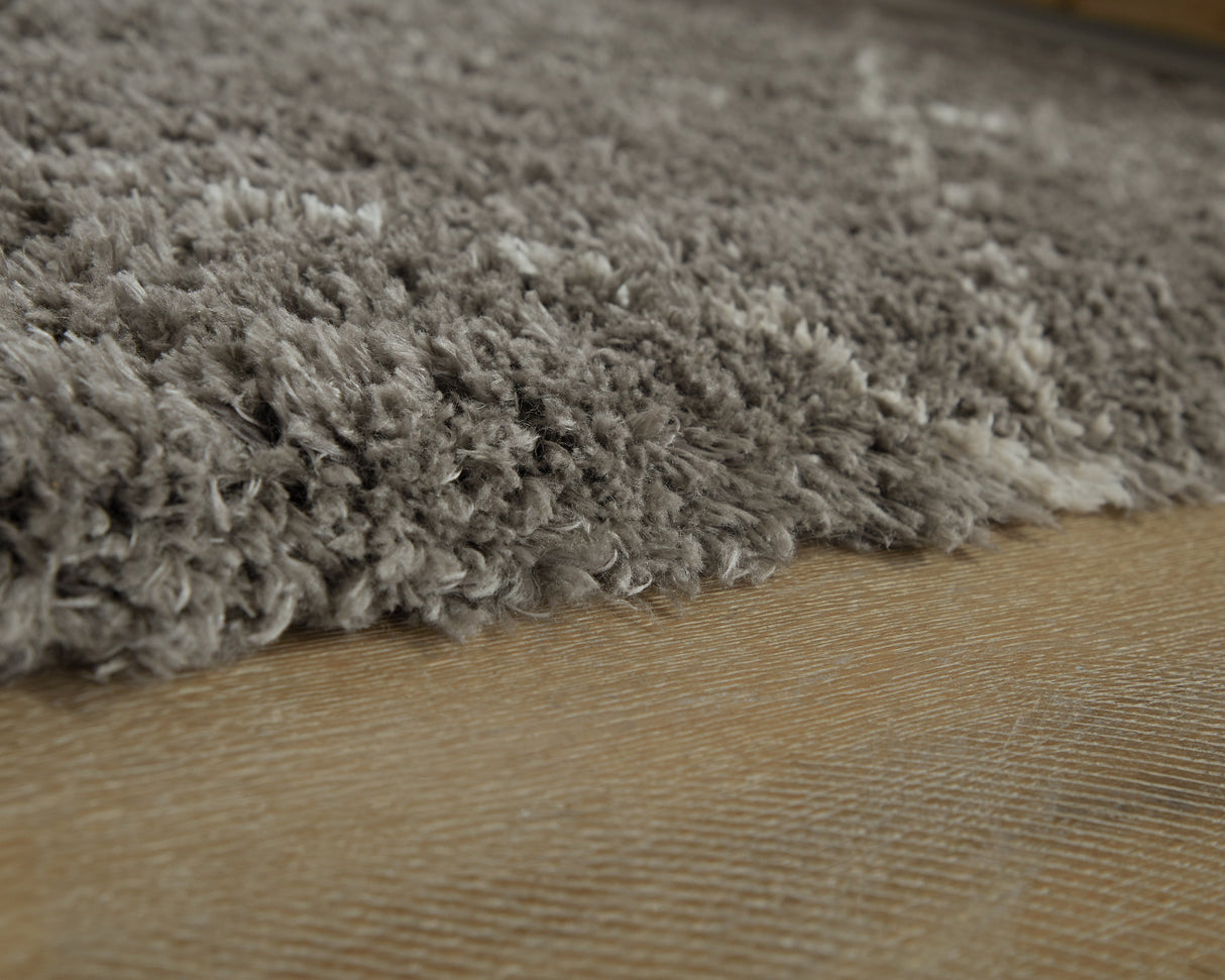 Wrenlow Gray/Cream Large Rug from Ashley - Luna Furniture