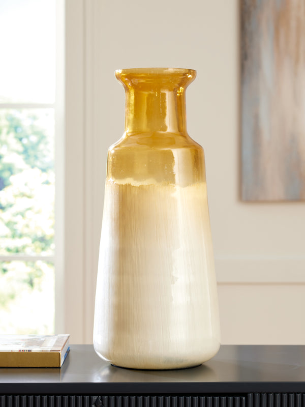 Wynburg White/Amber Vase
