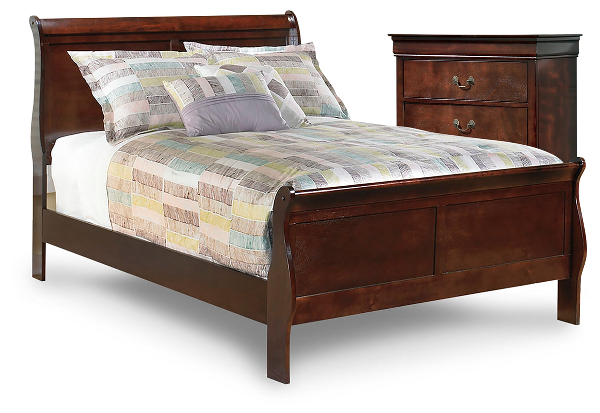 Alisdair Full Sleigh Bed and Chest from Ashley - Luna Furniture