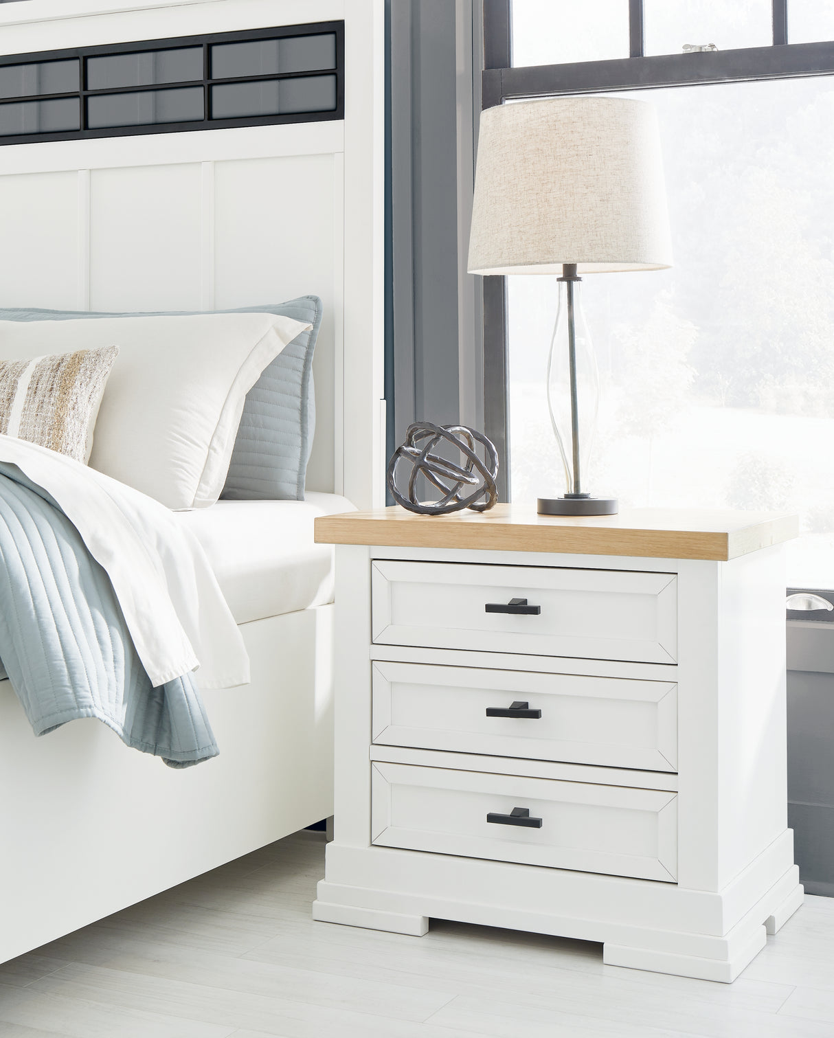 Ashbryn California King Panel Storage Bed with Mirrored Dresser, Chest and 2 Nightstands in White/Natural from Ashley - Luna Furniture