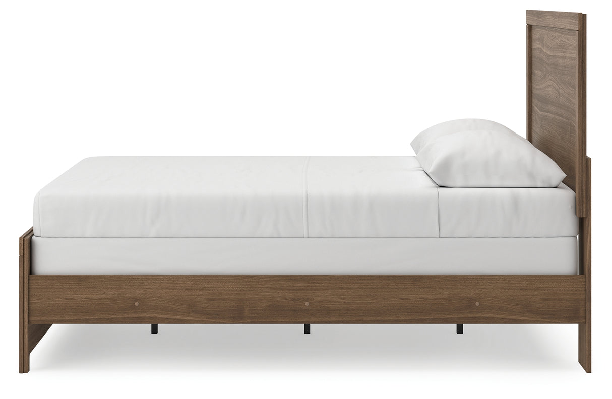 Broachmyn Auburn Queen Panel Bed from Ashley Furniture - Luna Furniture