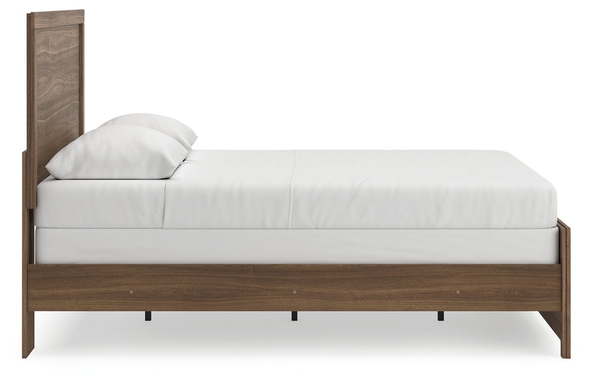 Broachmyn Auburn Queen Panel Bed from Ashley Furniture - Luna Furniture