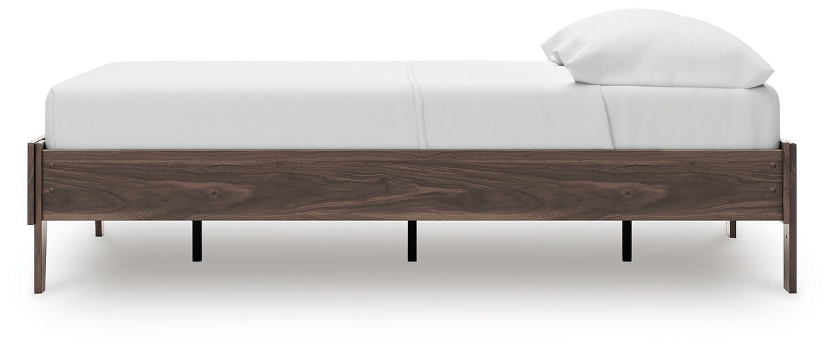 Calverson Mocha Full Platform Bed with Dresser and 2 Nightstands from Ashley Furniture - Luna Furniture