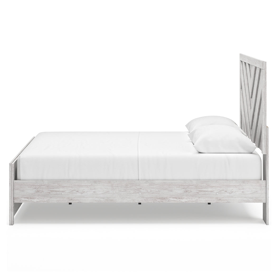 Cayboni King Panel Bed with Mirrored Dresser, Chest and Nightstand in Whitewash from Ashley - Luna Furniture