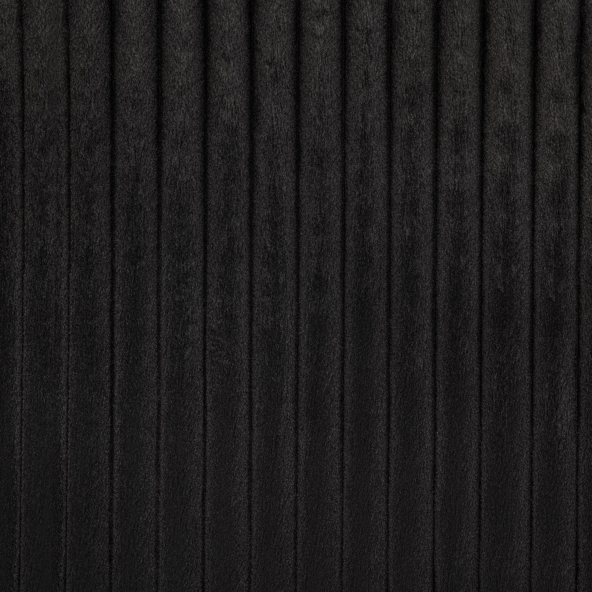 Centergrove Black Upholstered California King Wingback TV Bed from Coaster - Luna Furniture