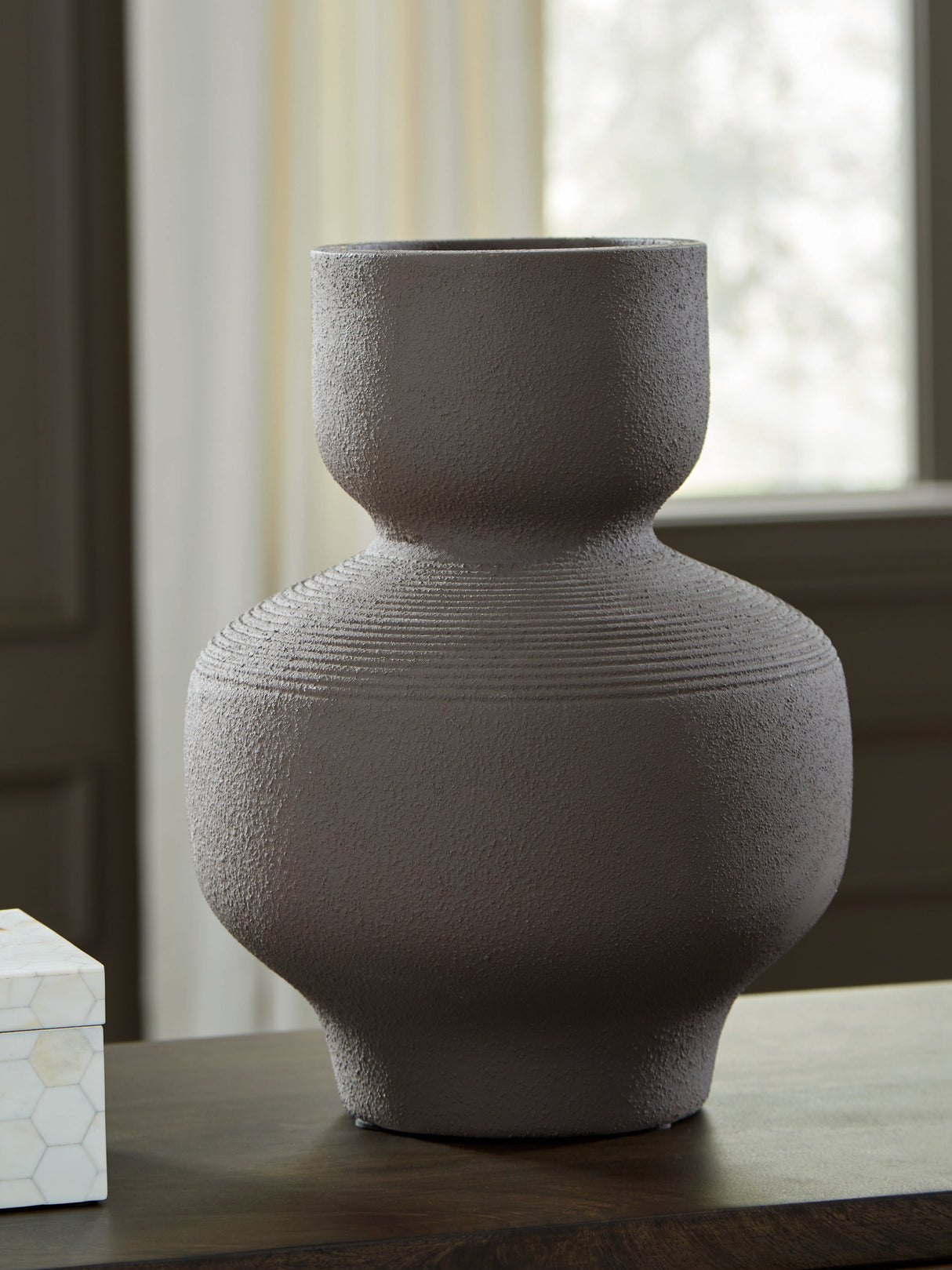 Dalsen Brown Vase from Ashley Furniture - Luna Furniture