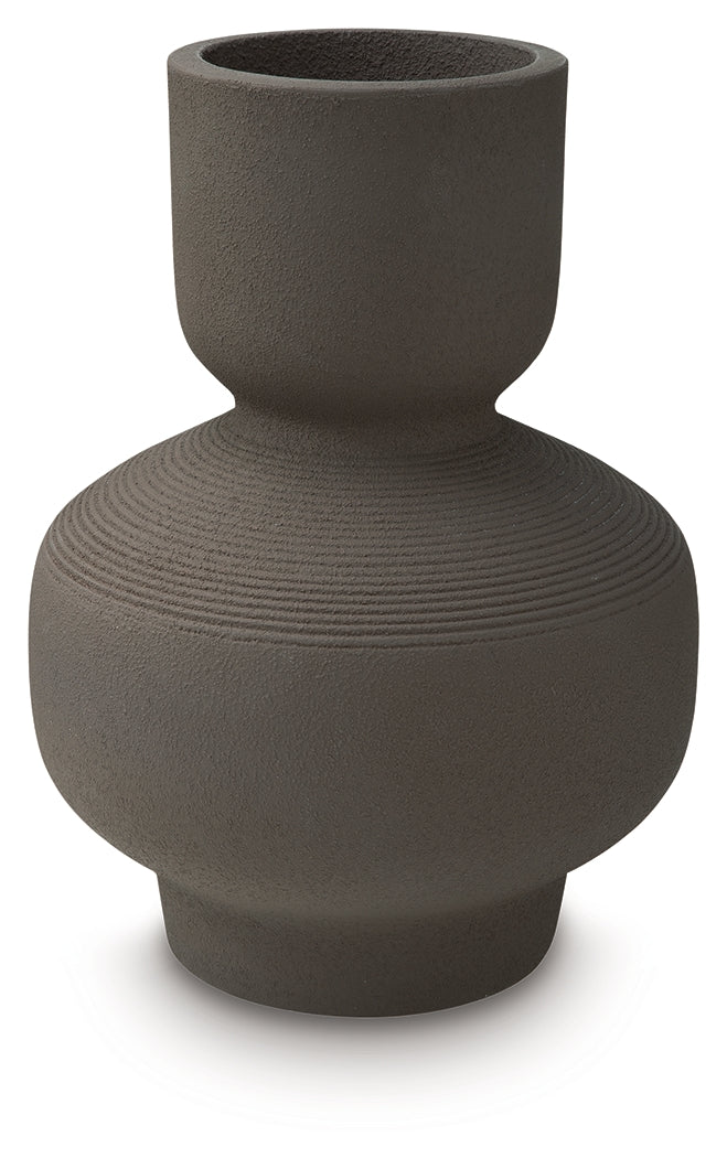 Dalsen Brown Vase from Ashley Furniture - Luna Furniture