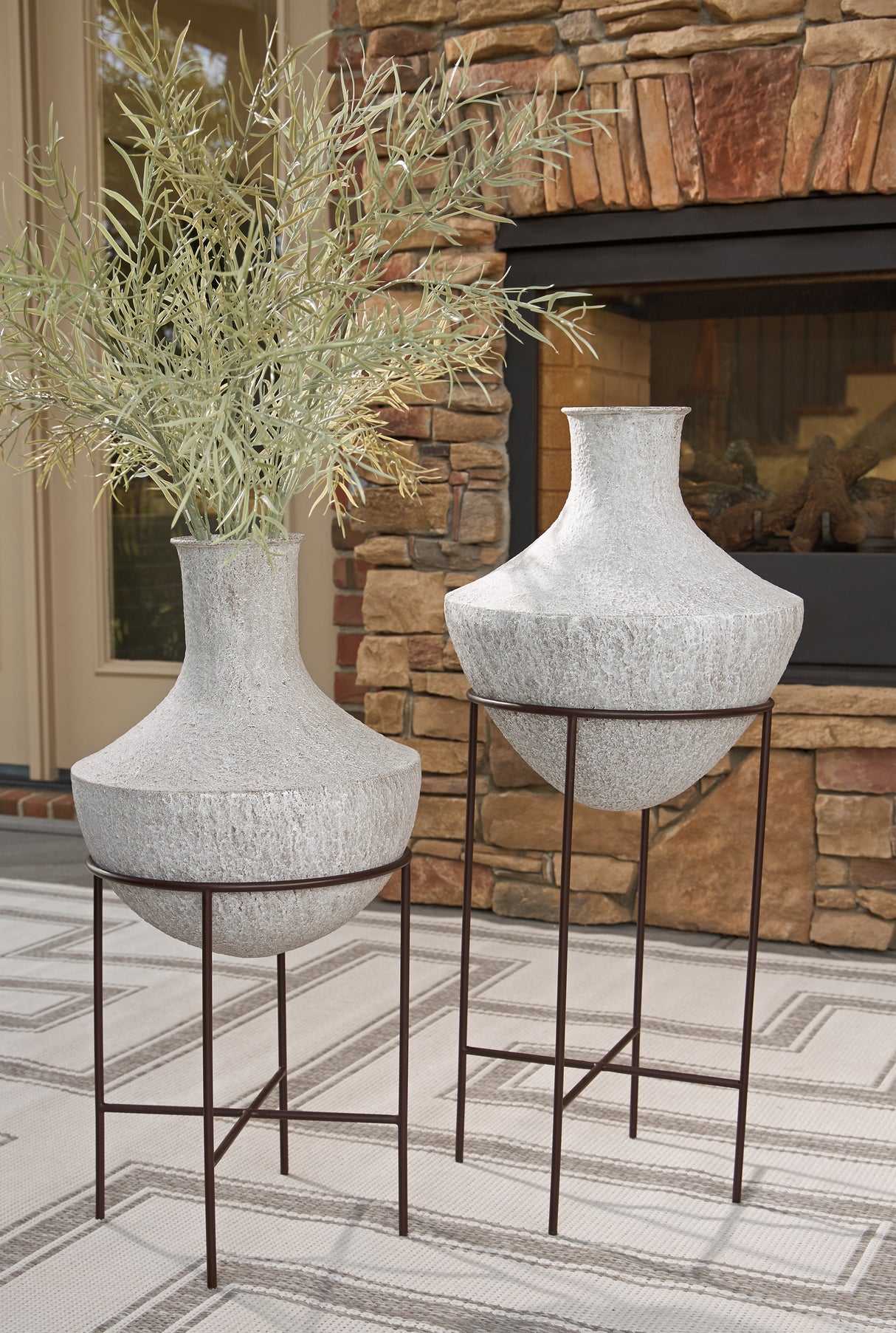 Estonbank Vase Set from Ashley - Luna Furniture