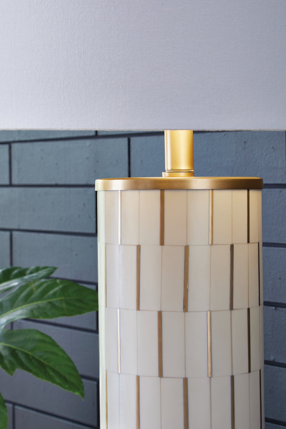 Faridworth White/Gold Finish Table Lamp from Ashley - Luna Furniture