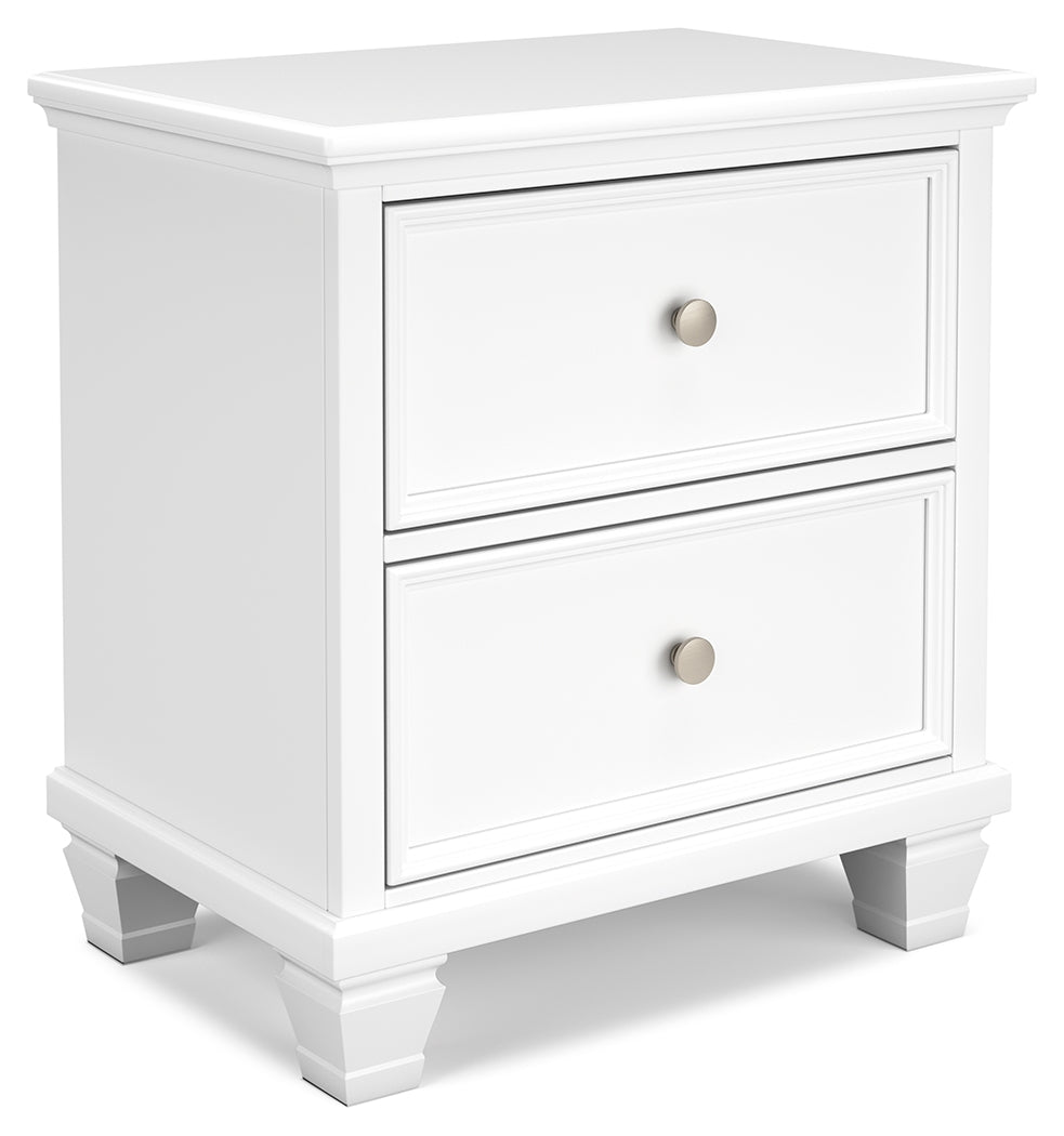 Fortman California King Panel Bed with Mirrored Dresser, Chest and 2 Nightstands in White from Ashley - Luna Furniture