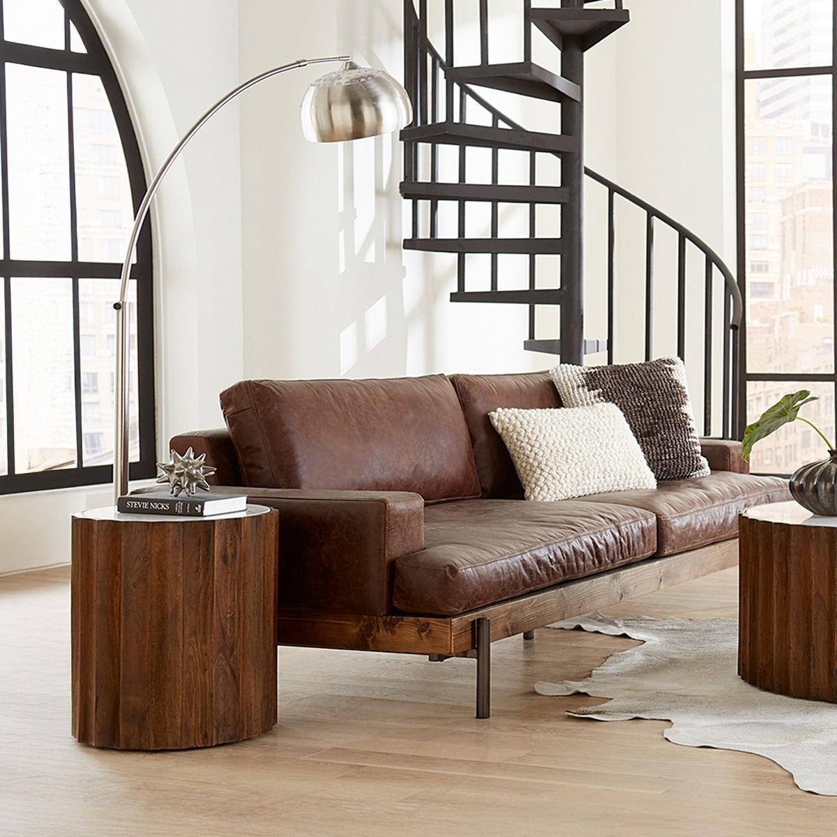Palermo 18" Round Side Table with White Marble and Royal Brown Base from Home Trends & Design - Luna Furniture