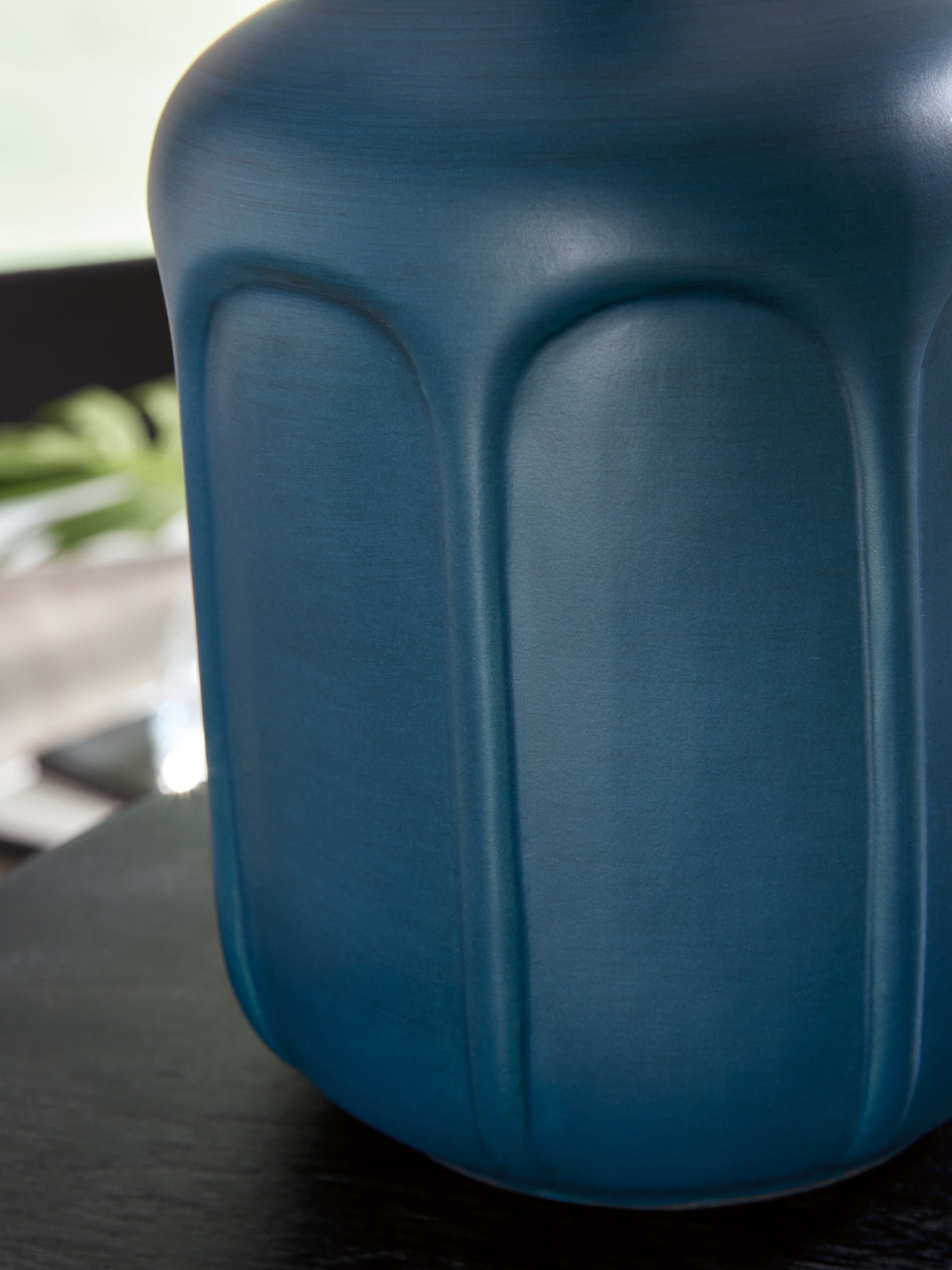 Gierburg 2-Piece Table Lamp Set in Teal from Ashley - Luna Furniture