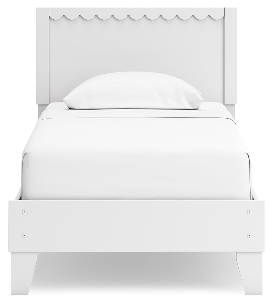 Hallityn Twin Panel Platform Bed with Dresser and 2 Nightstands in White from Ashley - Luna Furniture