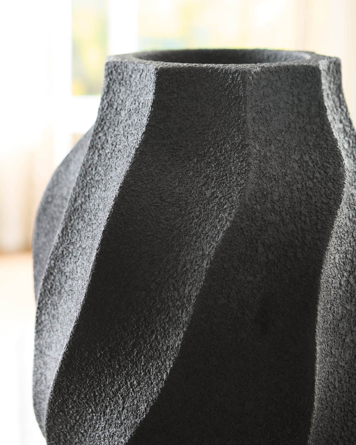 Judworth Black Vase from Ashley Furniture - Luna Furniture