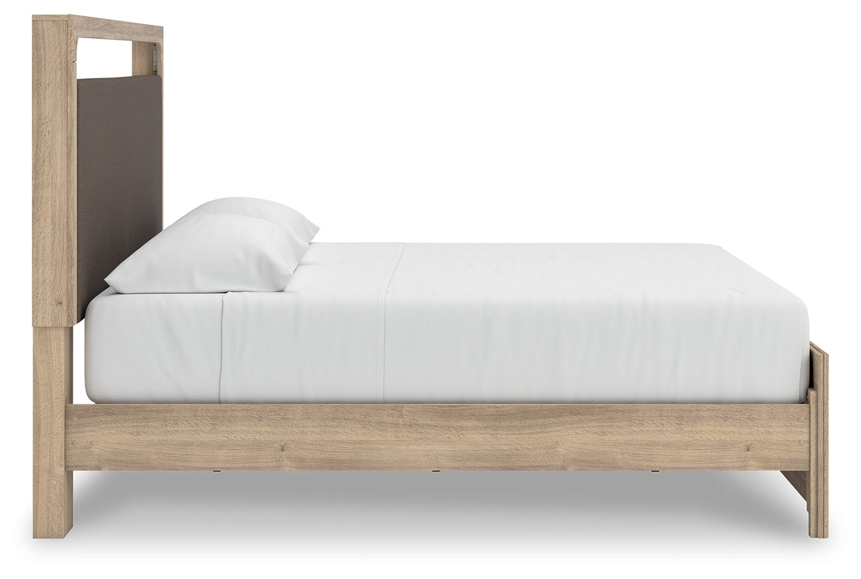 Kinlanni King Upholstered Platform Bed with Mirrored Dresser in Tan from Ashley - Luna Furniture