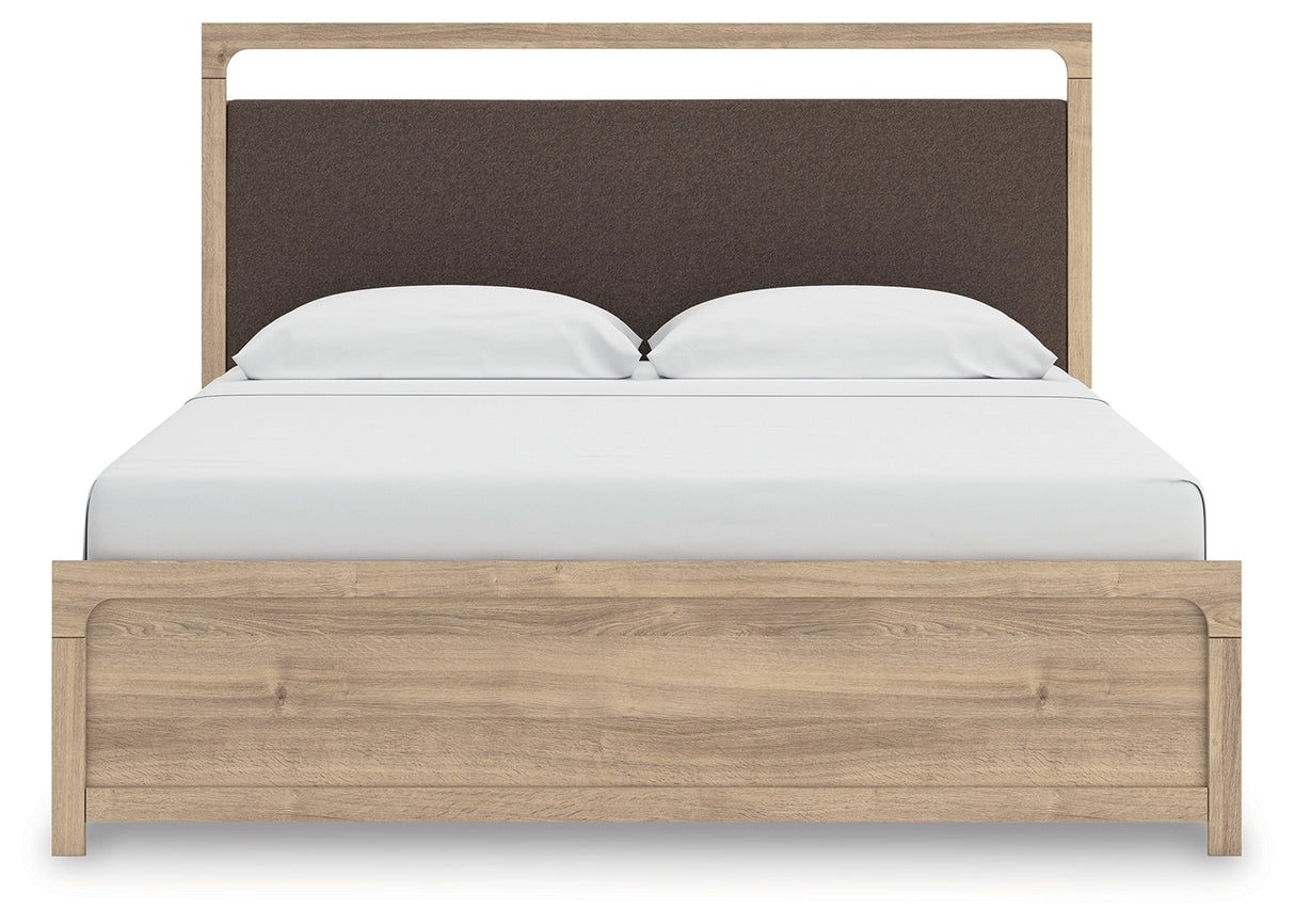 Kinlanni King Upholstered Platform Bed with Mirrored Dresser in Tan from Ashley - Luna Furniture