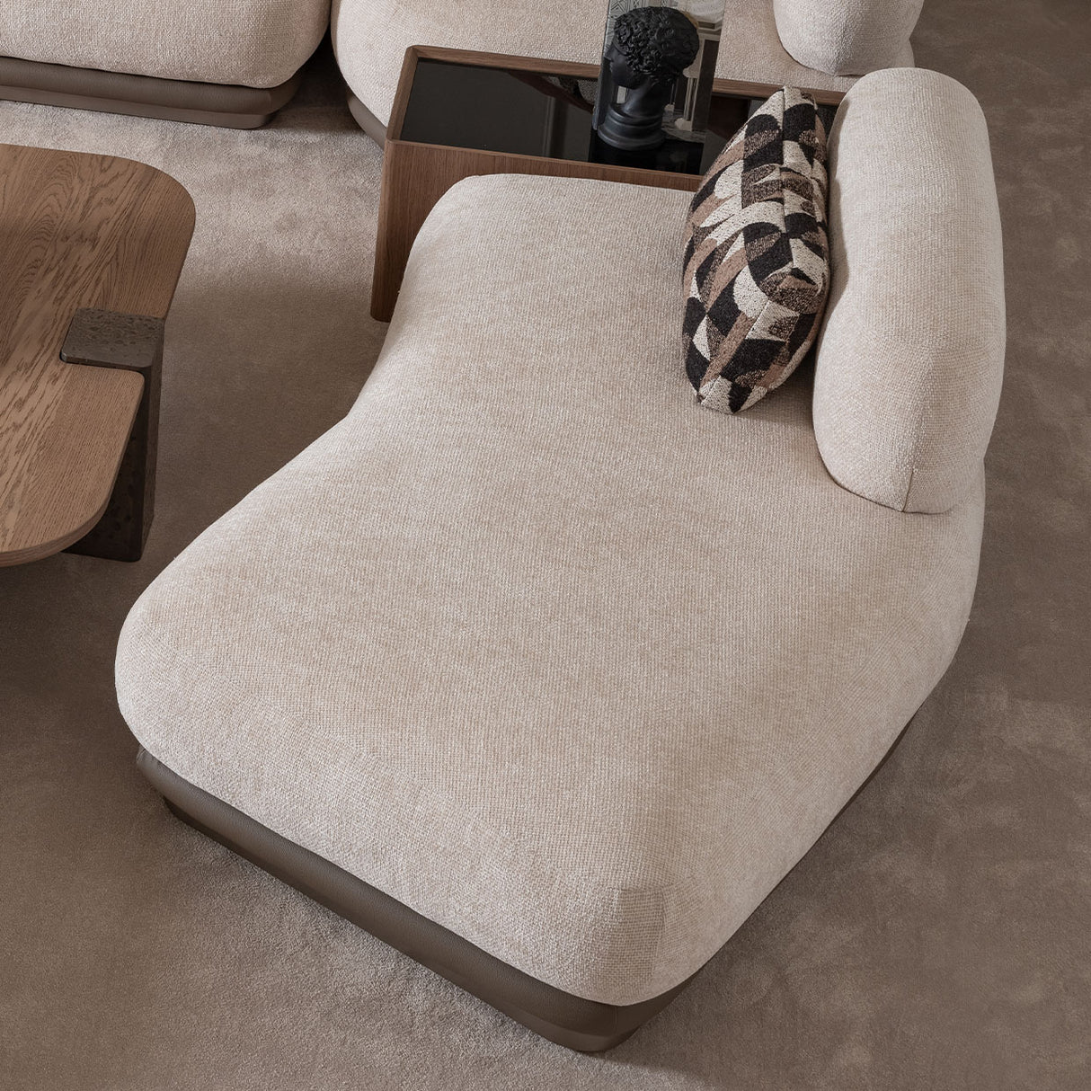 Bristol Point Saddle Brown Armless Chaise Saddle Brown from Michael Amini - Luna Furniture