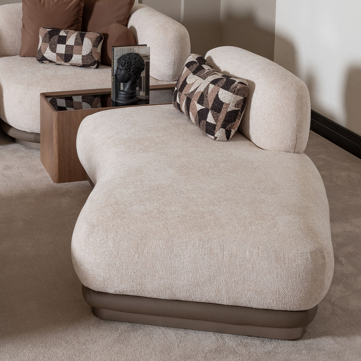 Bristol Point Saddle Brown Armless Chaise Saddle Brown from Michael Amini - Luna Furniture