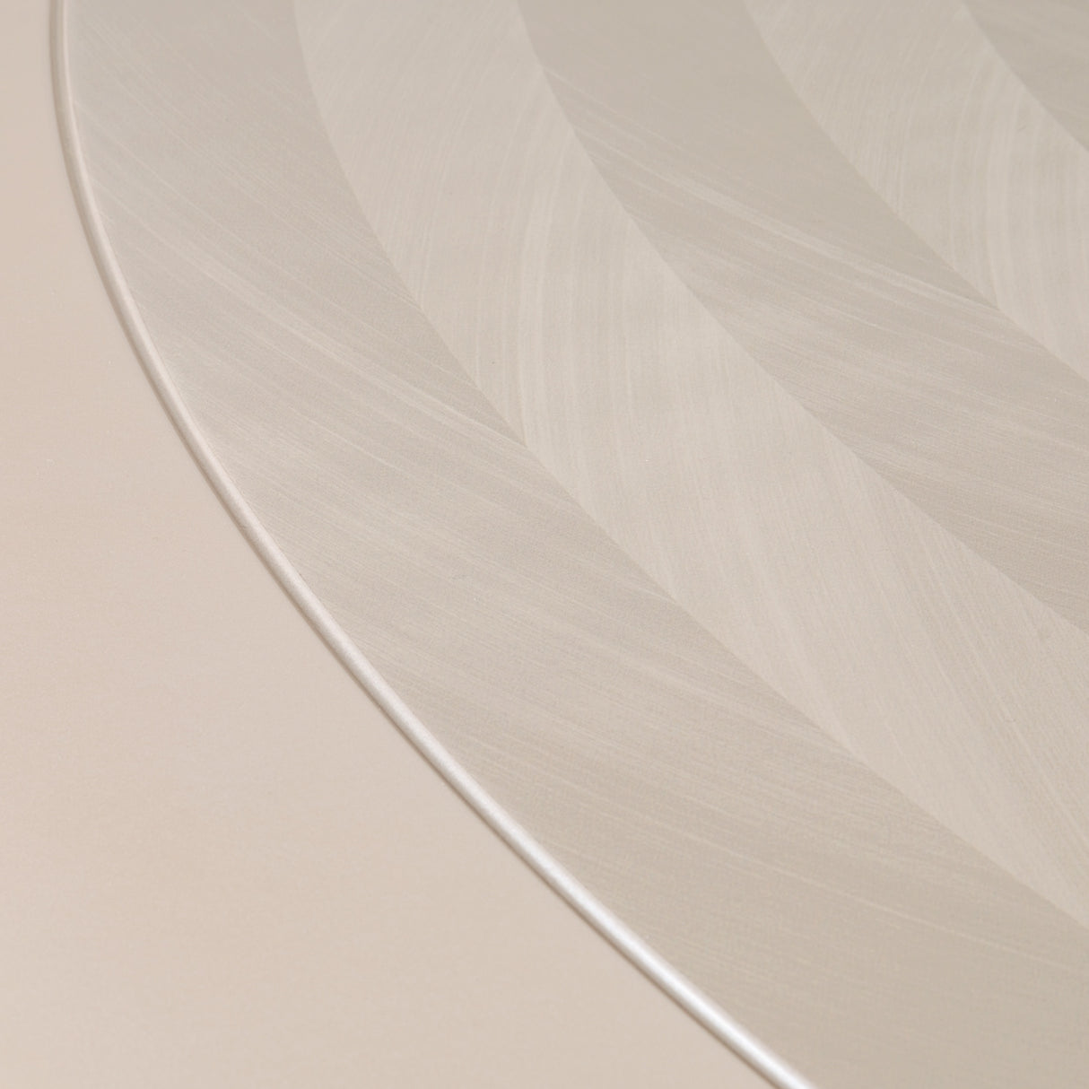 Carmela Shimmer Ivory Round Dining Table