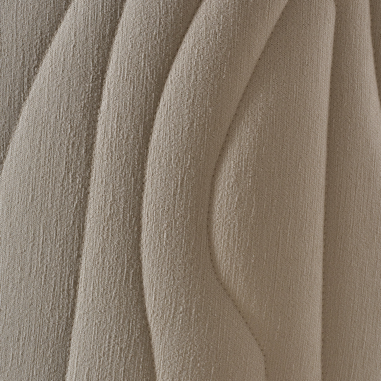 Gineverra Ivory Gold Chair Biscotti Ivory Gold from Michael Amini - Luna Furniture