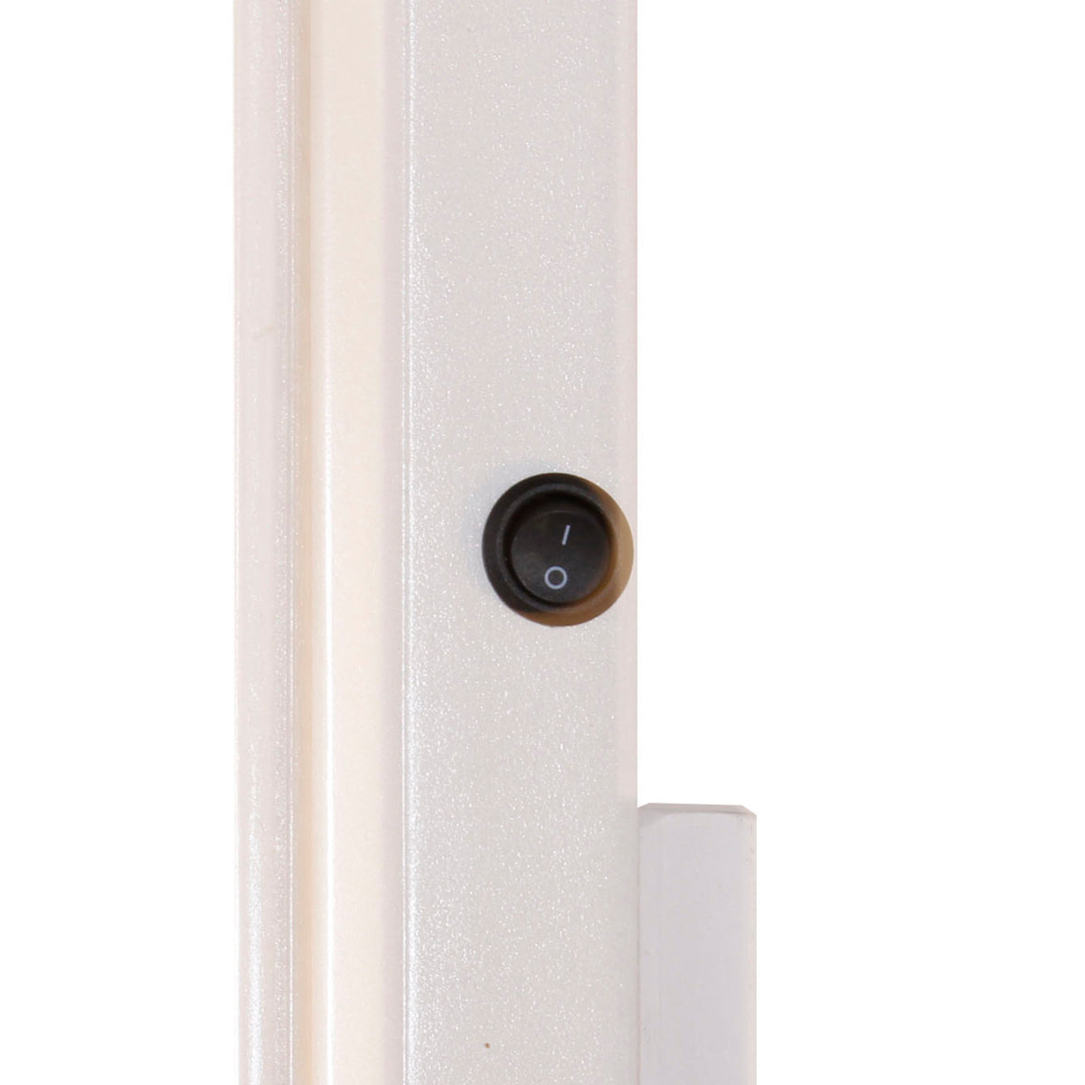 Cassie Shimmering Pearl Illuminating Glam Mirror from Steve Silver - Luna Furniture