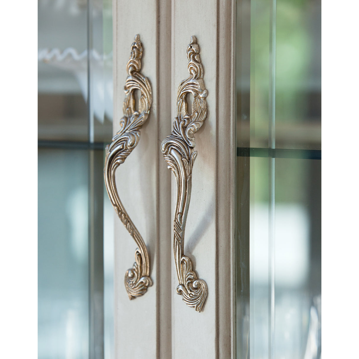 Platine De Royale Champagne Curio Cabinet from Michael Amini - Luna Furniture