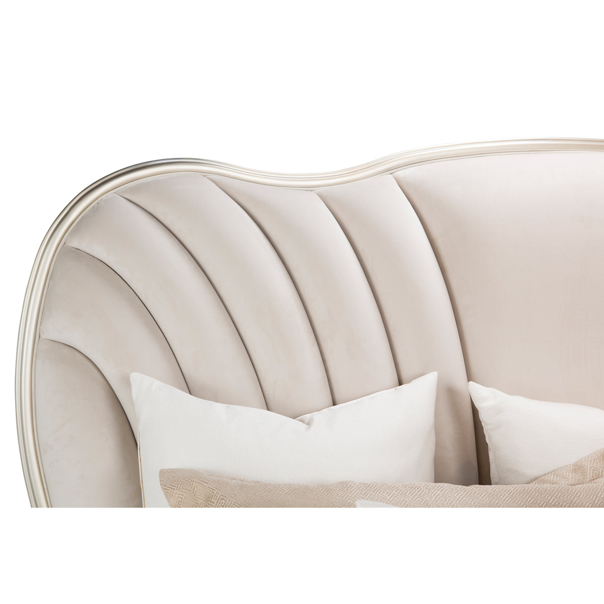 London Place Creamy Pearl Queen Bed from Michael Amini - Luna Furniture