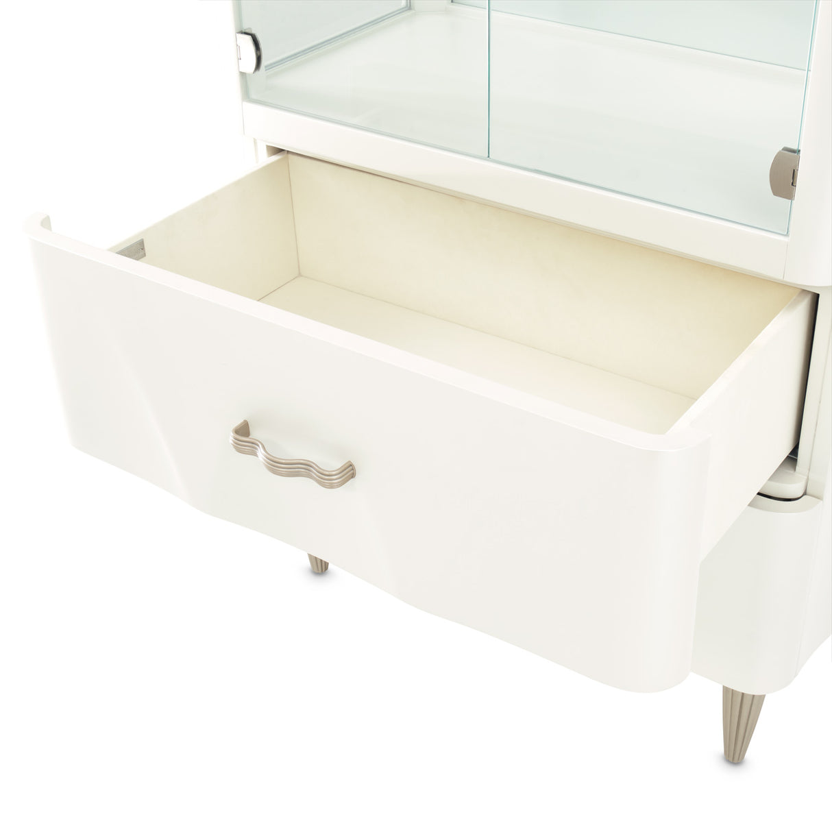 London Place Creamy Pearl Display Cabinet from Michael Amini - Luna Furniture