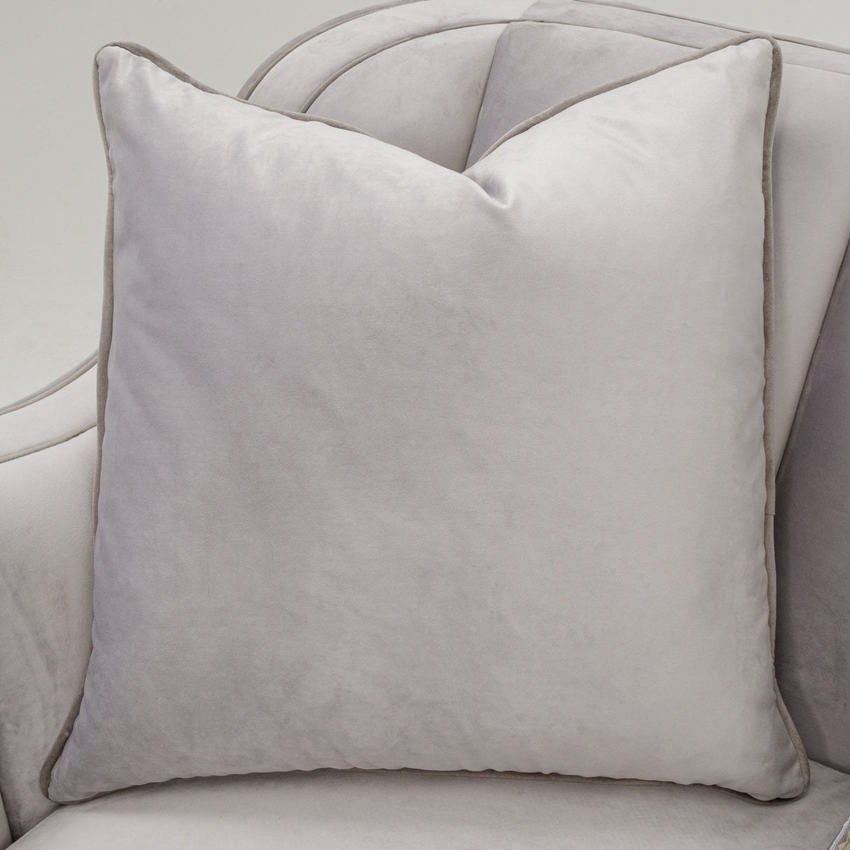 Roxbury Park Slate Loveseat from Michael Amini - Luna Furniture