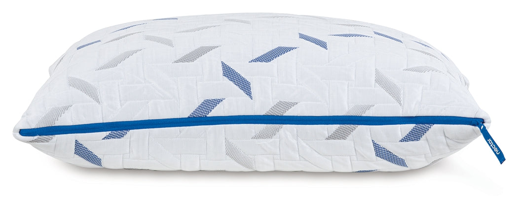 NC Premier White Queen/King Pillow, Set of 4 from Ashley Furniture - Luna Furniture