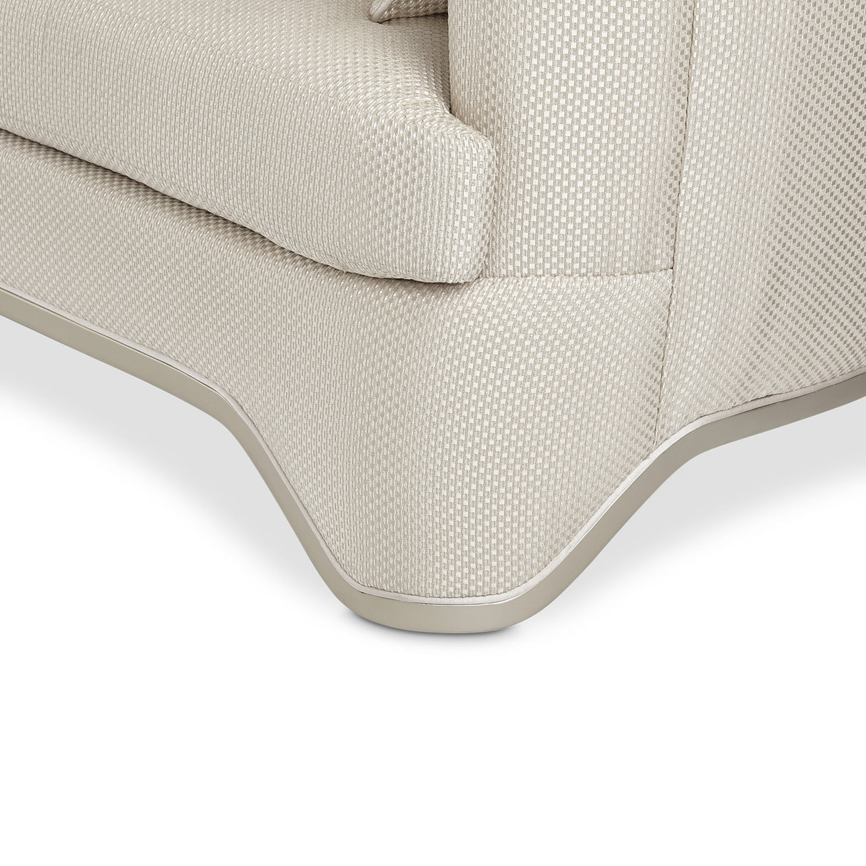 London Place Lt. Champagne Loveseat Light Champagne from Michael Amini - Luna Furniture