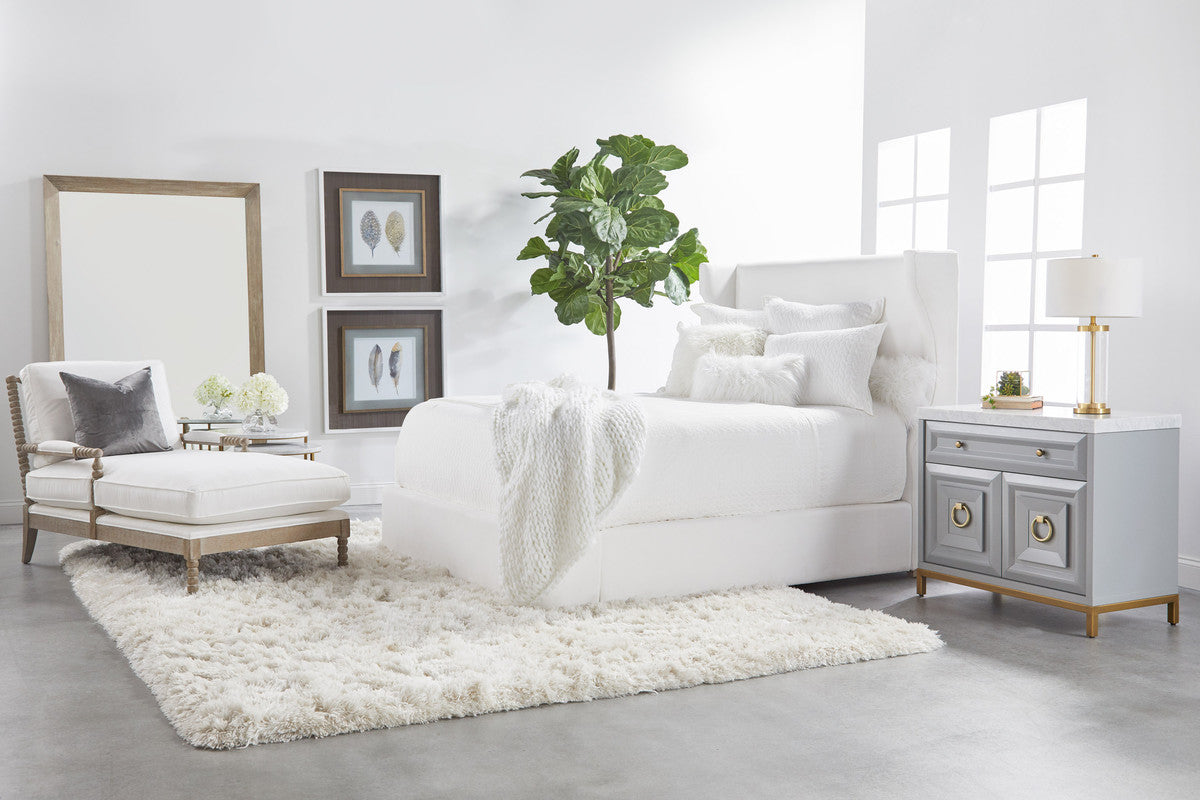 Balboa Queen Bed in Livesmart Peyton-Pearl, Natural Gray Oak from Essentials For Living - Luna Furniture