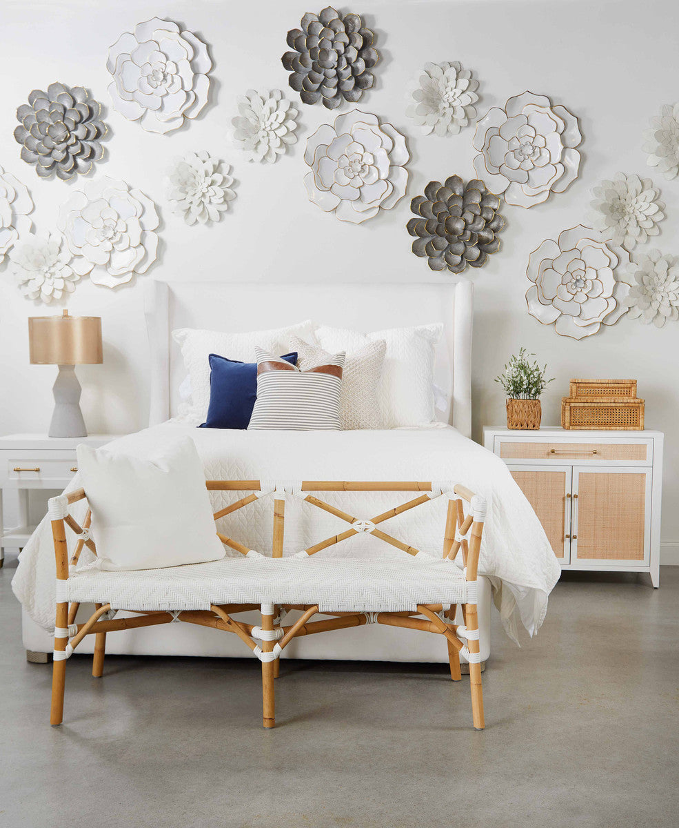 Balboa Queen Bed in Livesmart Peyton-Pearl, Natural Gray Oak from Essentials For Living - Luna Furniture