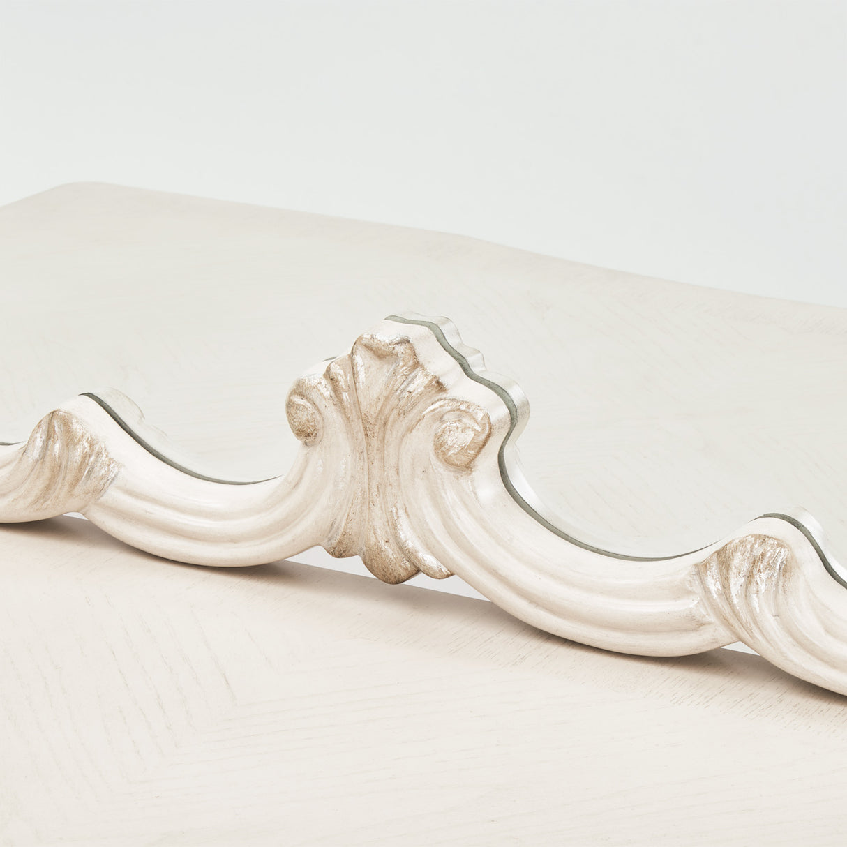 Platine De Royale Champagne Vanity Mirror from Michael Amini - Luna Furniture