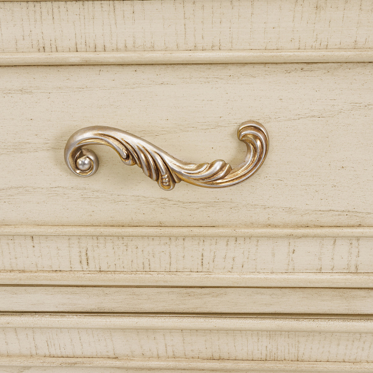Platine De Royale Champagne 6-Drawer Chest
