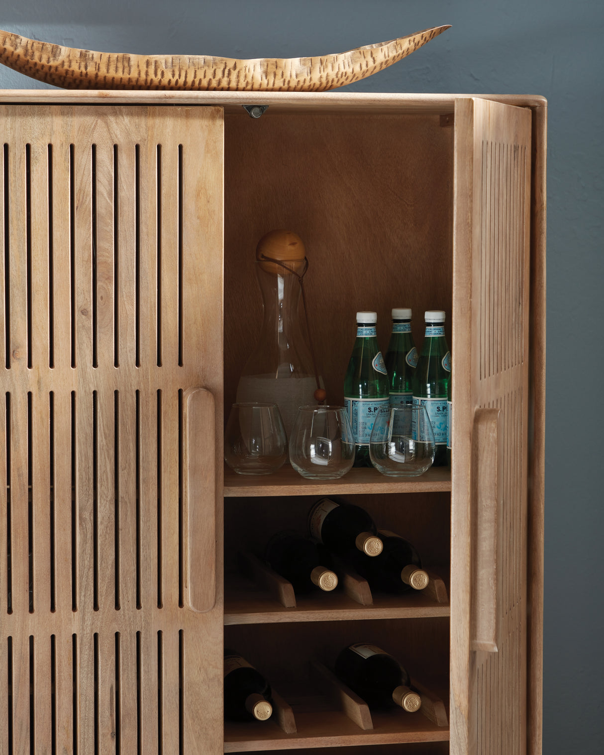 Pellamour Natural Brown Bar Cabinet from Ashley - Luna Furniture