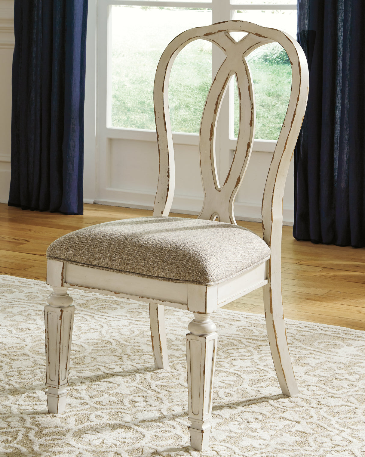 Realyn Dining Table and 4 Chairs in Chipped White from Ashley Furniture - Luna Furniture