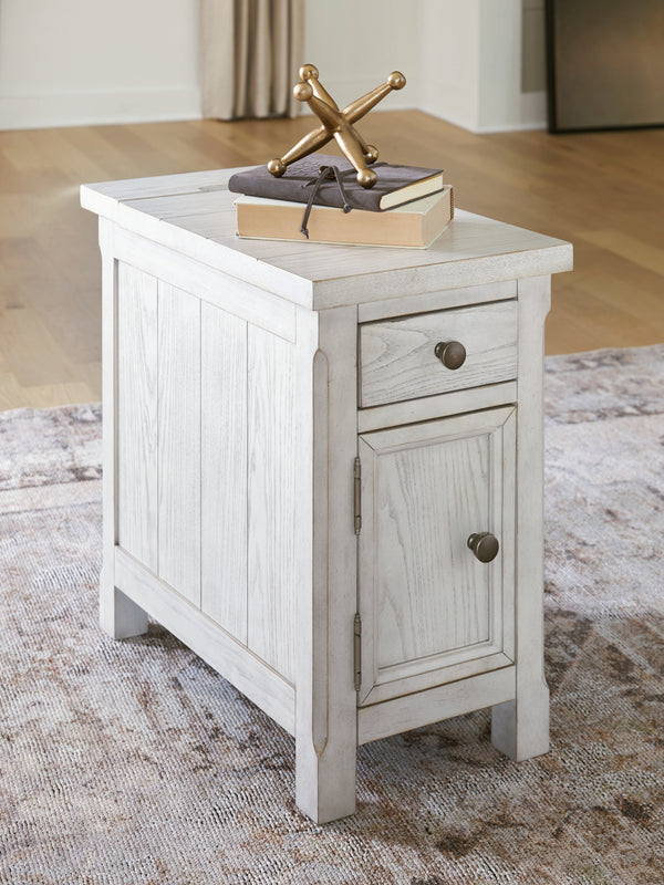 Robbinsdale Antique White Chairside End Table