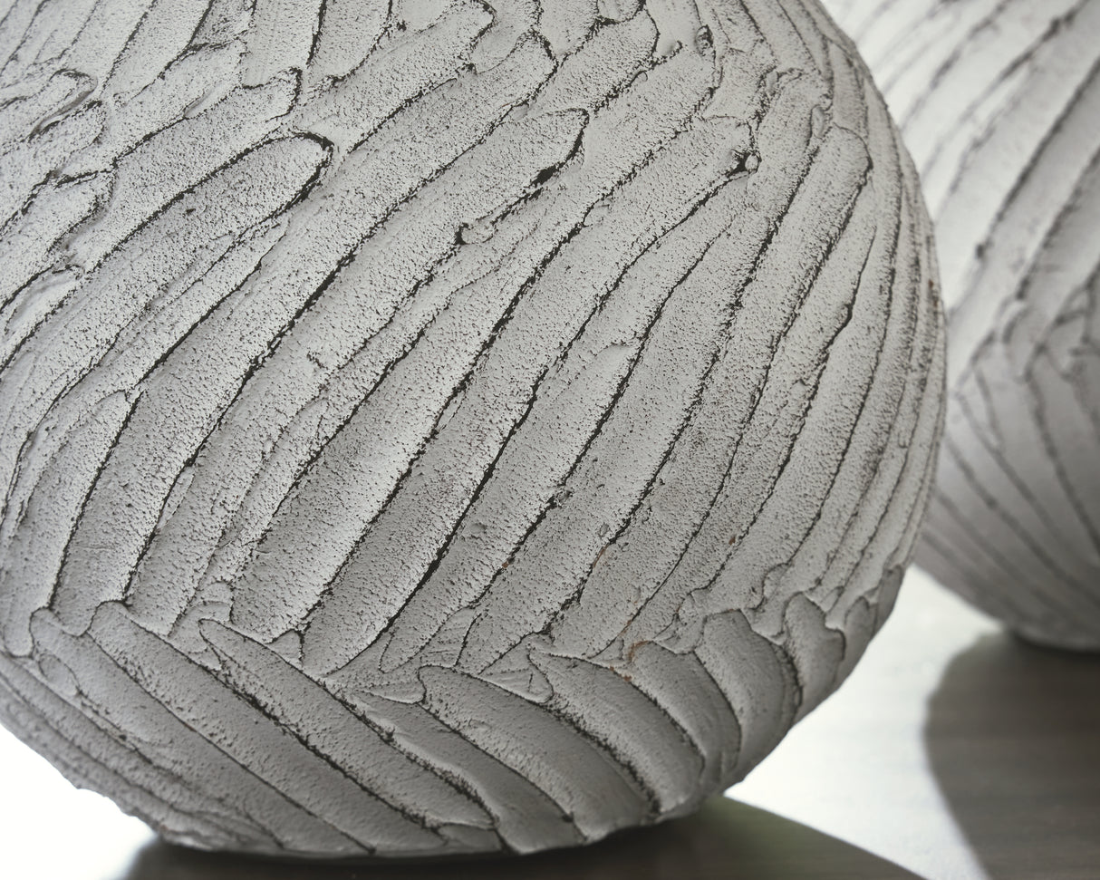 Shelvie Distressed White Vase from Ashley Furniture - Luna Furniture