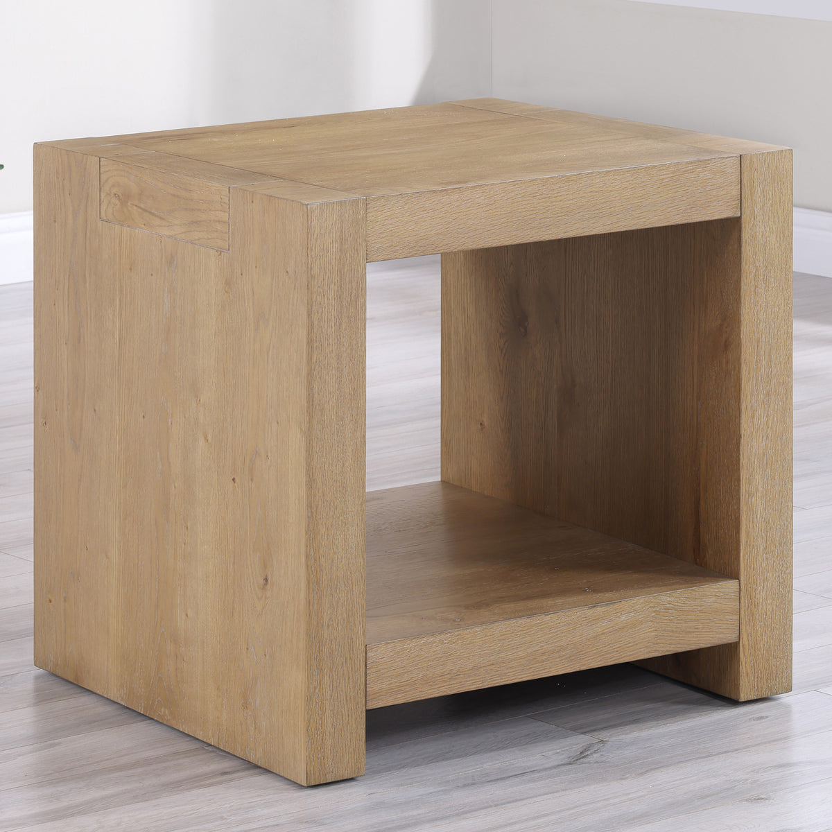Aubrey End Table, Driftwood from Steve Silver - Luna Furniture