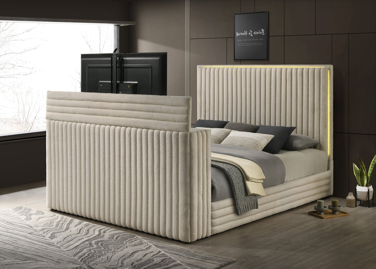 Villa White King Platform Bed from Happy Homes - Luna Furniture
