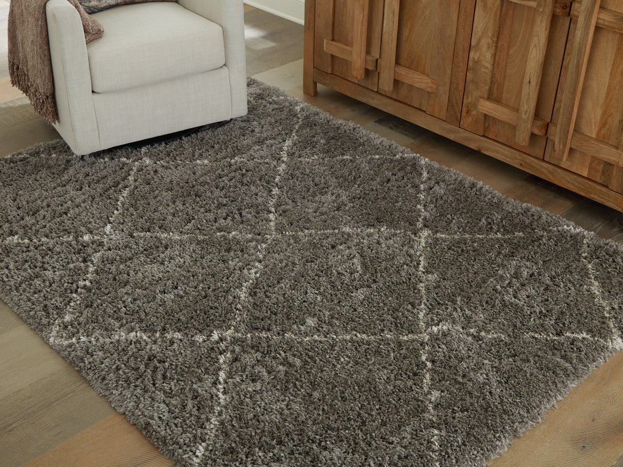 Wrenlow Gray/Cream Large Rug from Ashley - Luna Furniture
