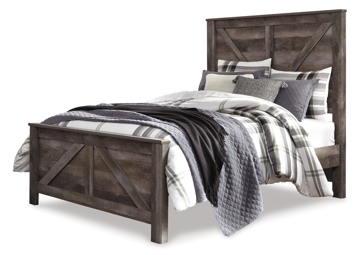Wynnlow Queen Crossbuck Panel Bed with Mirrored Dresser and Chest in Gray from Ashley - Luna Furniture