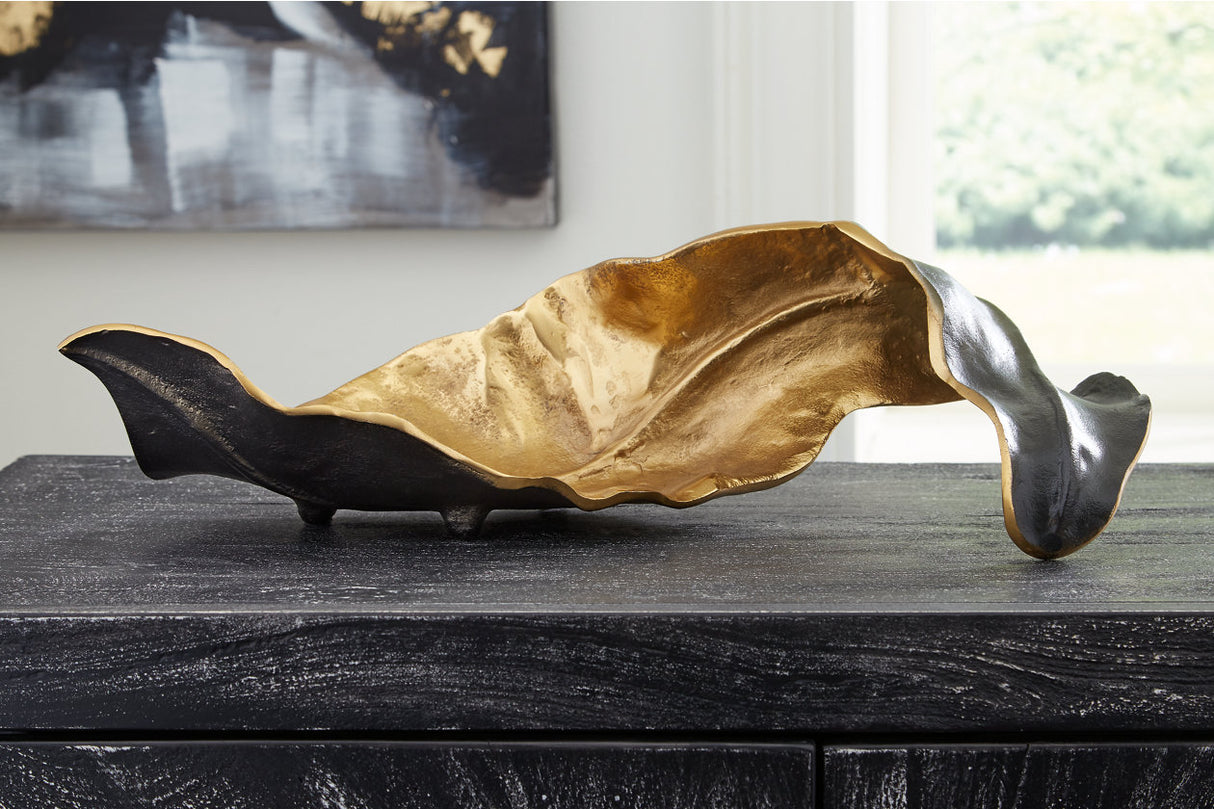 Melinda Black/Gold Finish Sculpture from Ashley - Luna Furniture