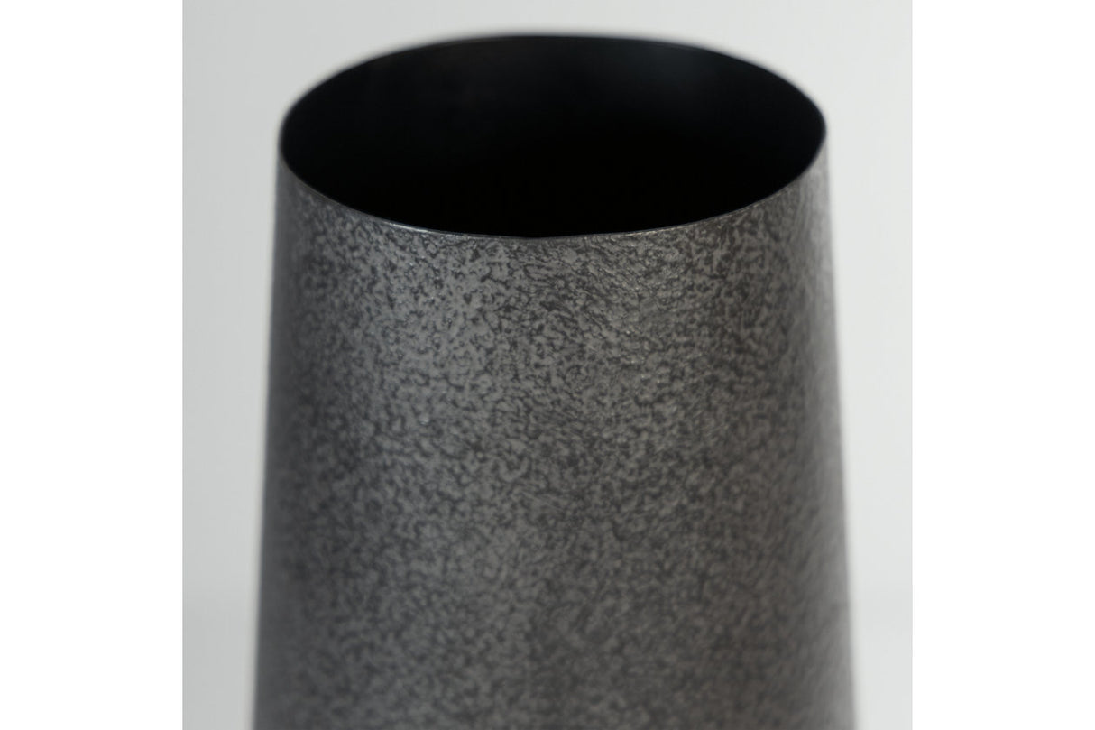 Fynn Antique Brown Vase from Ashley - Luna Furniture