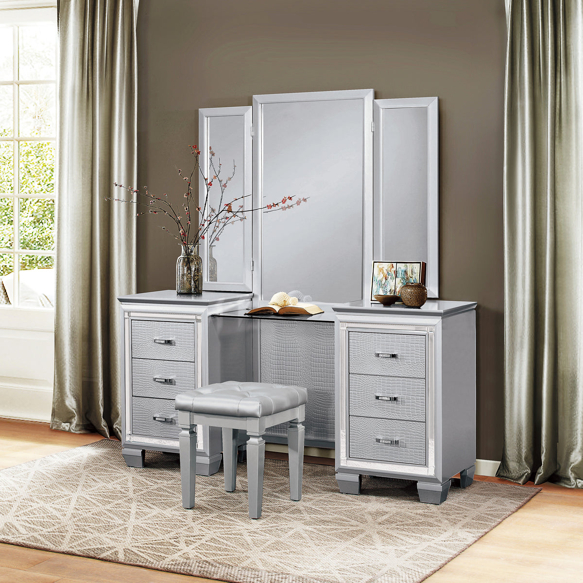 1916-15* (3)Vanity Dresser with Mirror