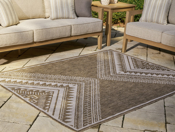 Dunsler Brown/Cream 5' x 7' Rug