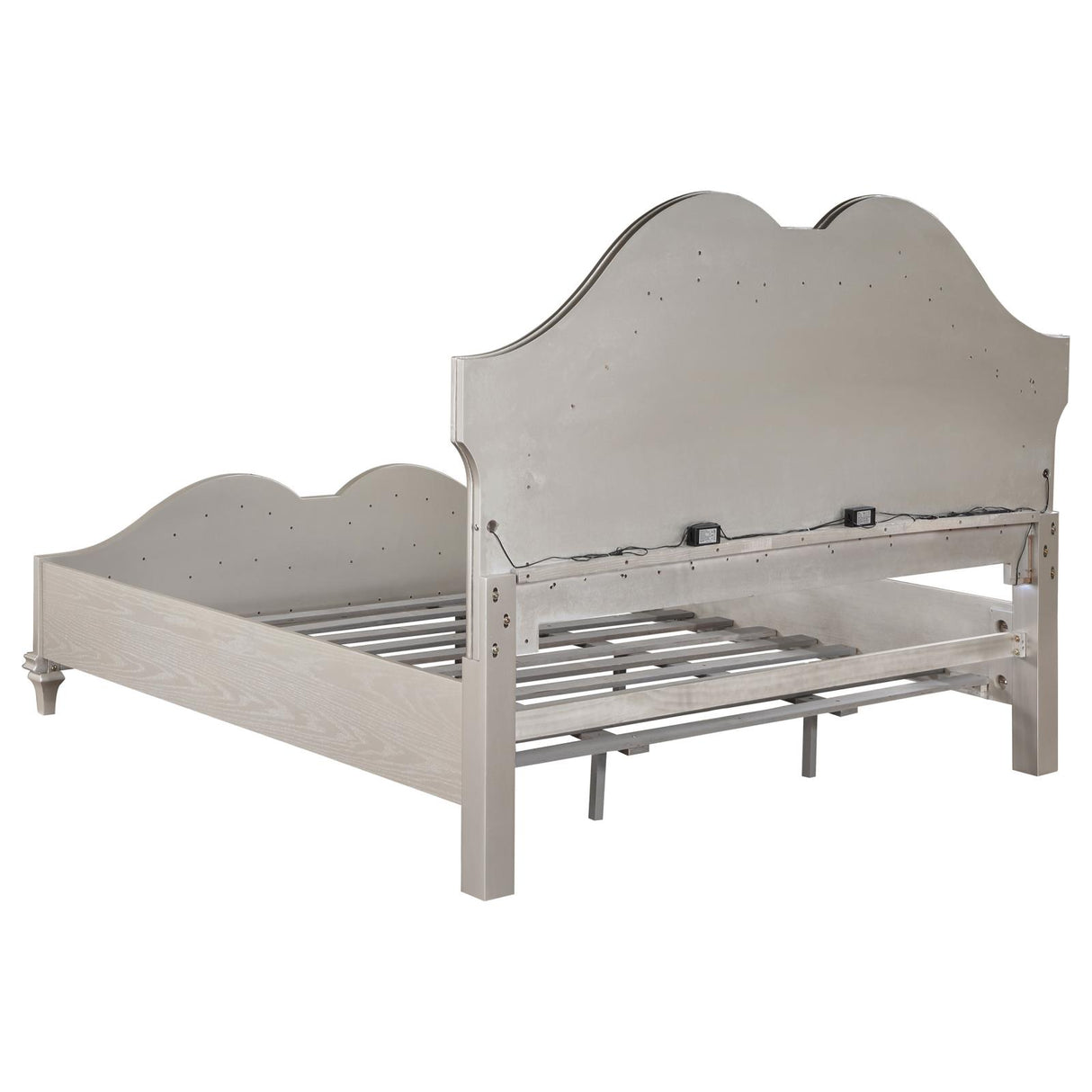 Evangeline Ivory and Silver Oak Upholstered 5-Piece California King Platform Bedroom Set from Coaster - Luna Furniture